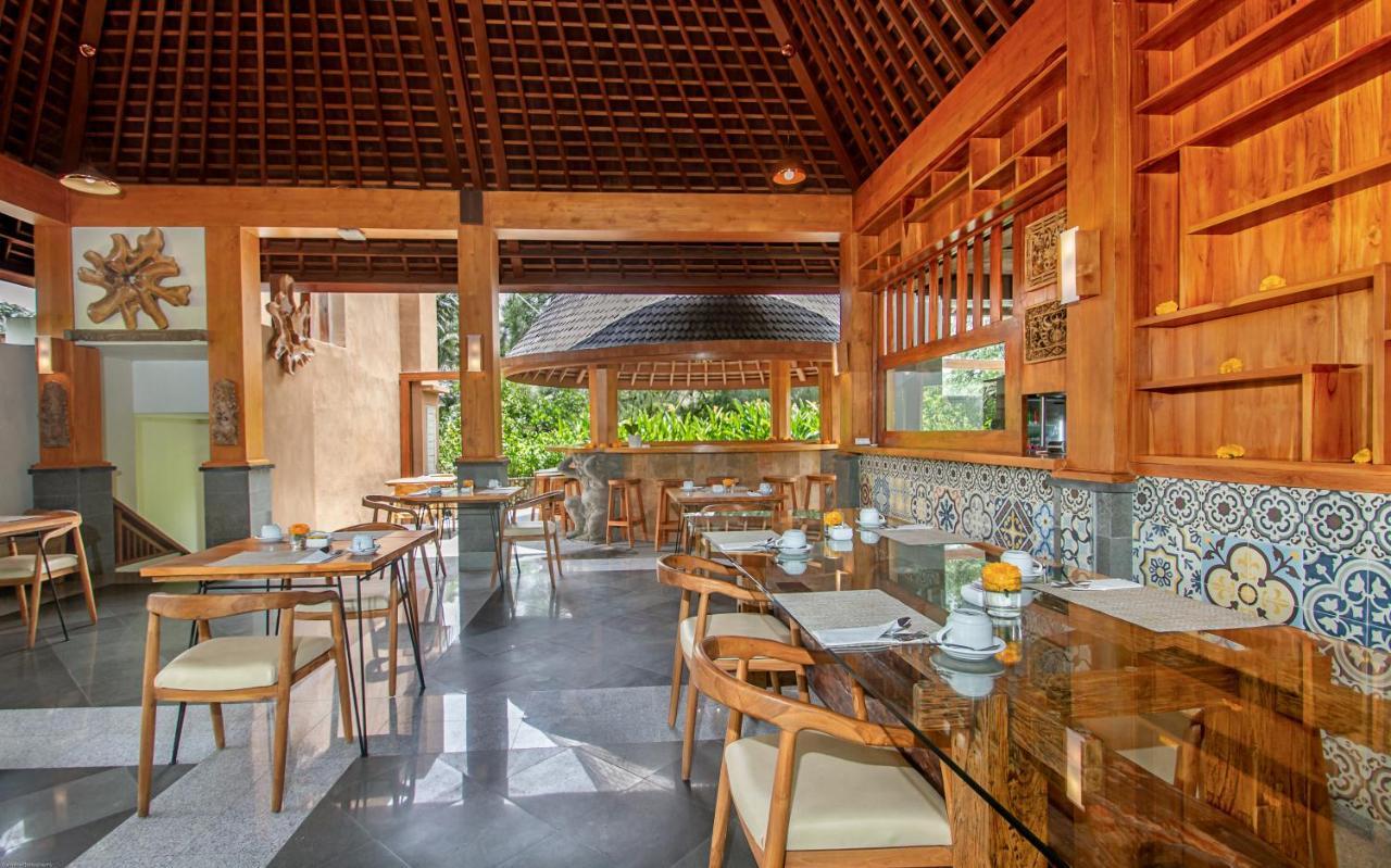 Weda Cita Resort And Spa By Mahaputra ウブド エクステリア 写真 The restaurant at the hotel